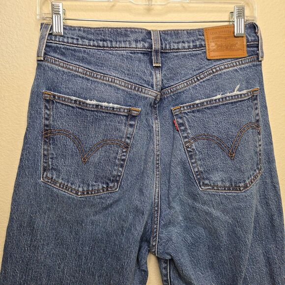 Levi’s Premium Ribcage Med Wash Straight Ankle Jeans Size 29 Button Fly - Picture 12 of 13